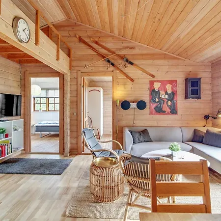 度假居 Kersta - 400m From The Sea By Interhome *